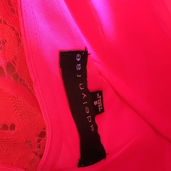 Adelyn Rae Bright Romper - Picture 9 of 10